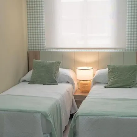 Casa Para 8 Personas Con Jardin Palafolls Buitenkant foto